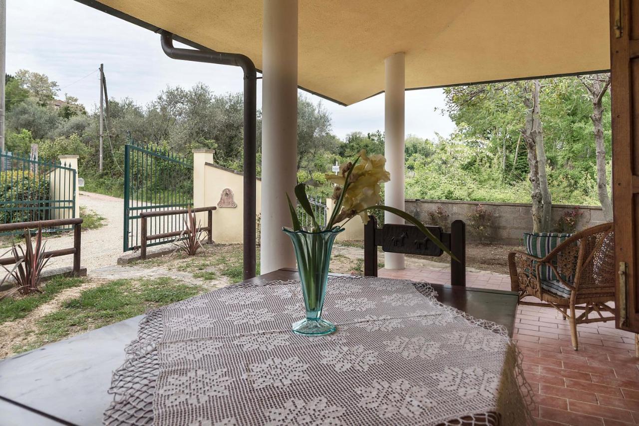 Casa Ermo Colle Villa Sant'Ermo Екстериор снимка